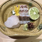 味ひろ - [造り]
      鯛、あこう