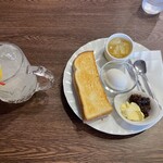 Cafe&meal YUM YUM - 無料モーニング