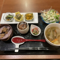 ヒル薬膳粥・ヨル貝料理カイノクチ - 