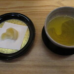 一本杉 川嶋 - お茶とオリジナルな和菓子