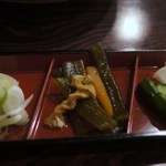 ふみきりそば - 薬味他