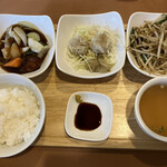 富富 - 