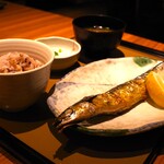 Yayoi Ken - さんまの塩焼定食