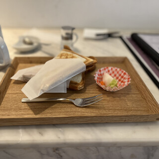 カフェ デ コール_0