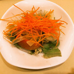 キッチン千代田 - 千代田ステーキのサラダ