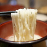 釜あげうどん はつとみ - トロトロの麺がうまい！