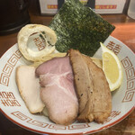 麺や而今 大東本店 - 