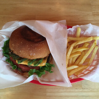 シシ・ボーン・ツー_1