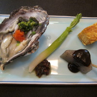 め乃惣 - 前菜盛合せ　大根　生牡蠣　玉子焼き　田楽