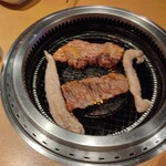 焼肉きんぐ - 