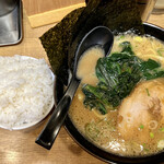 えび豚骨拉麺 希家 池上店 - 