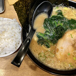 えび豚骨拉麺 希家 池上店 - 