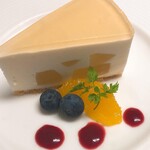 カフェ マッシュルーム - 洋梨のレアチーズケーキ