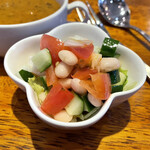 Turkish Lokanta Kelebek - ・Lunch Menuでセットになっているサラダ