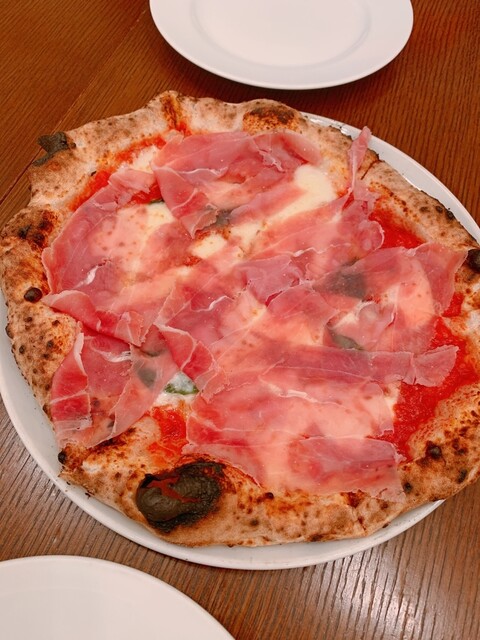 ピッツェリア イゾラ 名古屋店 (PIZZERIA ISOLA) 名鉄名古屋/ピザ/ネット予約可 食べログ