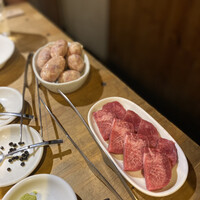 赤身焼肉 かるびあーの 新橋店 - 