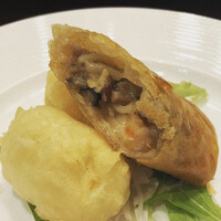 萬珍樓 本店 - 春巻き