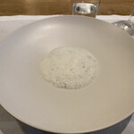 シャントレル - ❻モンサンミッシェル産ムール貝、ビシソワーズ風。濃厚なモンサンミッシェル産のムール貝、やっぱりうめー。