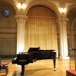 中之島ソーシャルイートアウェイク - ベーゼンドルファ（オーストリア製）