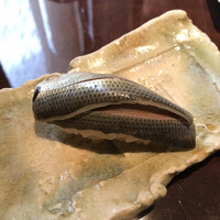 鮨　銀座　鰤門 - 感動した小肌…こんなに美味しいの初めて！