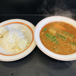 カレー魂 デストロイヤー - 