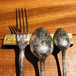 マキノンチ - 彫刻がすごい