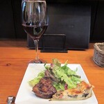 街角グラス - ランチのサラダ＆赤ワイン(２回目)