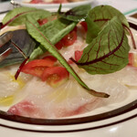 ア フェネステッラ - 天然真鯛のカルパッチョ