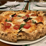 ア フェネステッラ - DOCドック