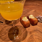 Fujiya 1935 - ホットオレンジゼリーと蜂蜜のケーキ