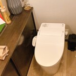 NAKAMEGURO GALERIA - toilet