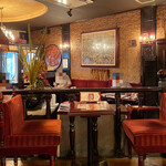 ローヤル珈琲店 - 店内