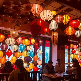 가게에 들어서면 베트남으로 소풍 온 기분!