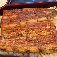 天然うなぎ しま村 - 鰻重特上ドアップ