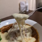 欧風カレー ボンディ - チーズがトロ〜(*￣∇￣)ノ