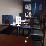 燻製居酒屋　くゆり - テーブル席