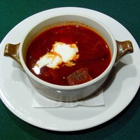 ロシヤ料理 ラルース - ボルシチ