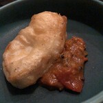 ADI - 【尾長鯛のフリットとトマトのアチャール】