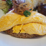 洋食屋桜亭 - スペシャルオムライス（オムライス）