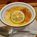 ビストロ マキムシ - ジュレがのった冷製茶碗蒸し（お通し）