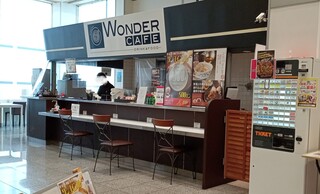 WONDER CAFE - 店内