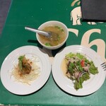 タイ料理 スワンナプームタイ - 