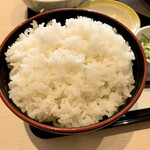 Matsunoya - ■ ご飯(大盛り)
                        ふっくら美味しいお米。