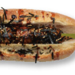 SHENANIGANS - 焼き鳥サンドイッチ