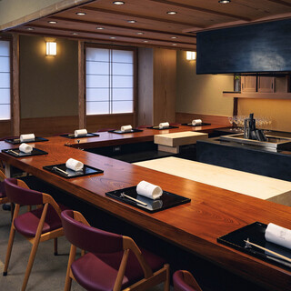 日本の美が息づく和空間は、多彩なシーンでご利用可能