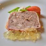 ビストロ ヴァンルージュ - 田舎風パテ