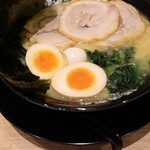 横浜家系ラーメン 有楽家 - 