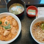 なか卯 - 親子丼冷やしはいからうどんセット鶏だんご汁