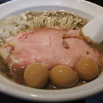 弘明寺丿貫 - 後ろから