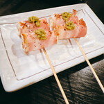 炭火やき鳥 じんじん - モッツァレラベーコン串♡